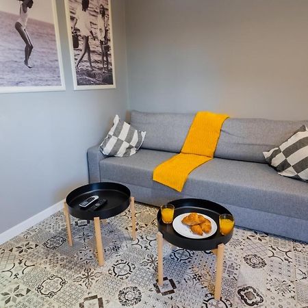 One Bedroom Flat In Bucharest'S Historic District Eksteriør billede